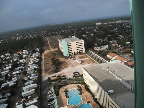 Loading Resort Image...